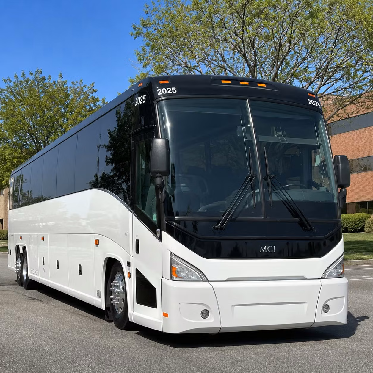 charter buses to kansas city arenas and amphitheaters