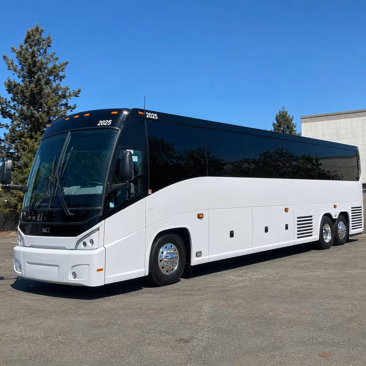 coachbuslawrence com is here for lawrence faith conference and revival transportation